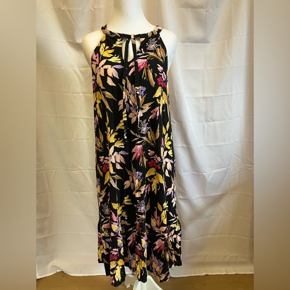 Time and Tru Black Floral Halter Dress - Picture 1 of 9